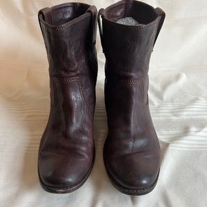 Frye Anna Shortie Boot Dark Brown Leather Size 7.5